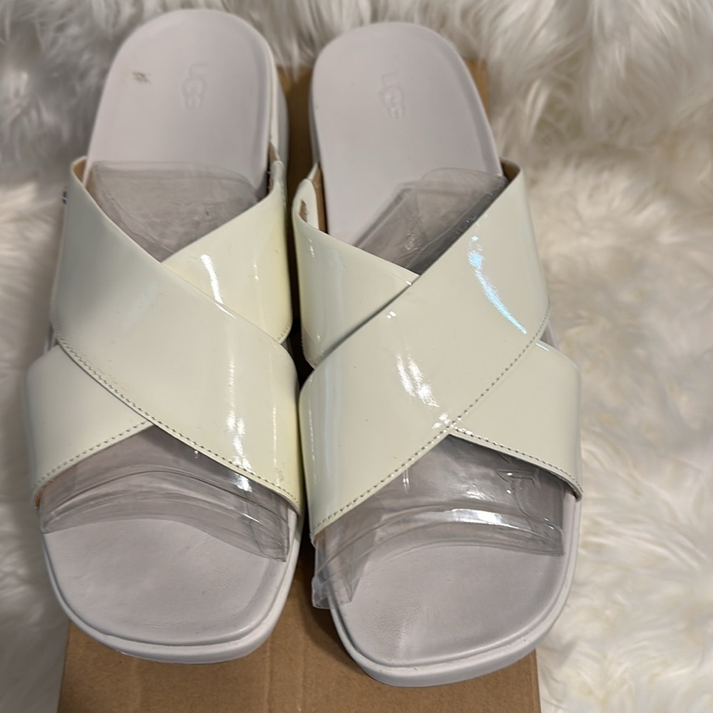 UGG Emily Sandals